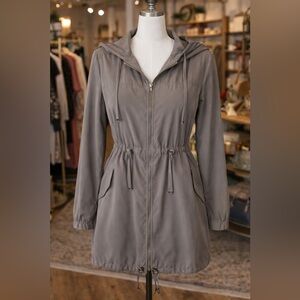 Daniel Rainn Hooded Utility Jacket Lightweight Zip Anorak in Taupe